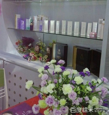 美白排毒套餐推薦 高端面部美容師為您煥活肌膚